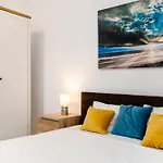 شقة Soni Exclusive Summer Waves Mamaia Nord Self Check-in *