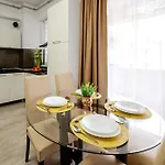 Soni Exclusive Summer Waves Mamaia Nord Self Check-in شقة Năvodari