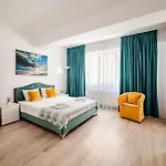 Soni Exclusive Summer Waves Mamaia Nord Self Check-in Năvodari