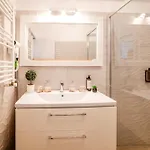 Soni Exclusive Summer Waves Mamaia Nord Self Check-in