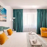 Soni Exclusive Summer Waves Mamaia Nord Self Check-in