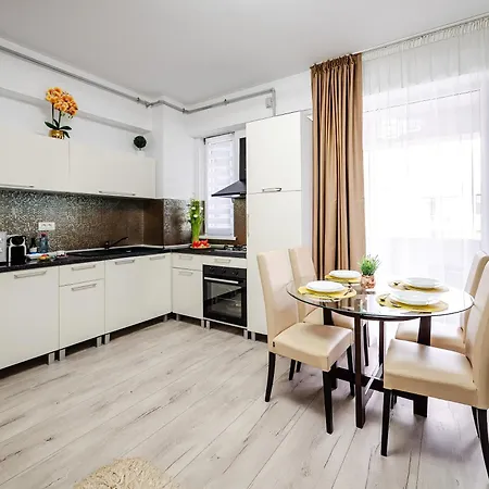Soni Exclusive Summer Waves Mamaia Nord Self Check-in Appartamento Năvodari
