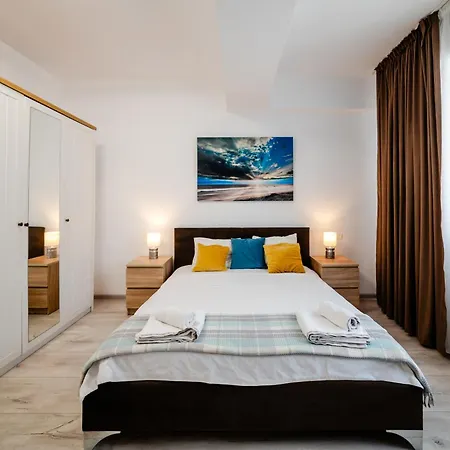 Soni Exclusive Summer Waves Mamaia Nord Self Check-in Appartamento