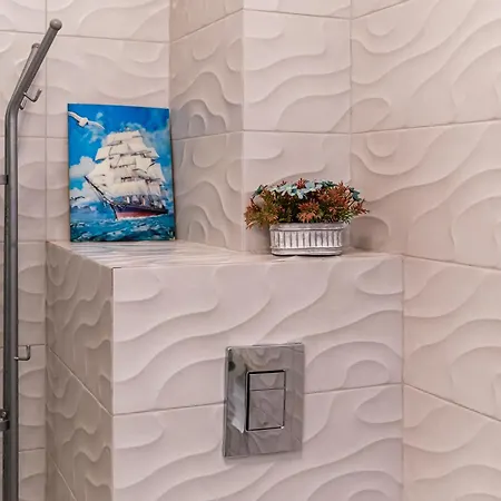 Апартаменты Soni Exclusive Summer Waves Mamaia Nord Self Check-in Нэводари